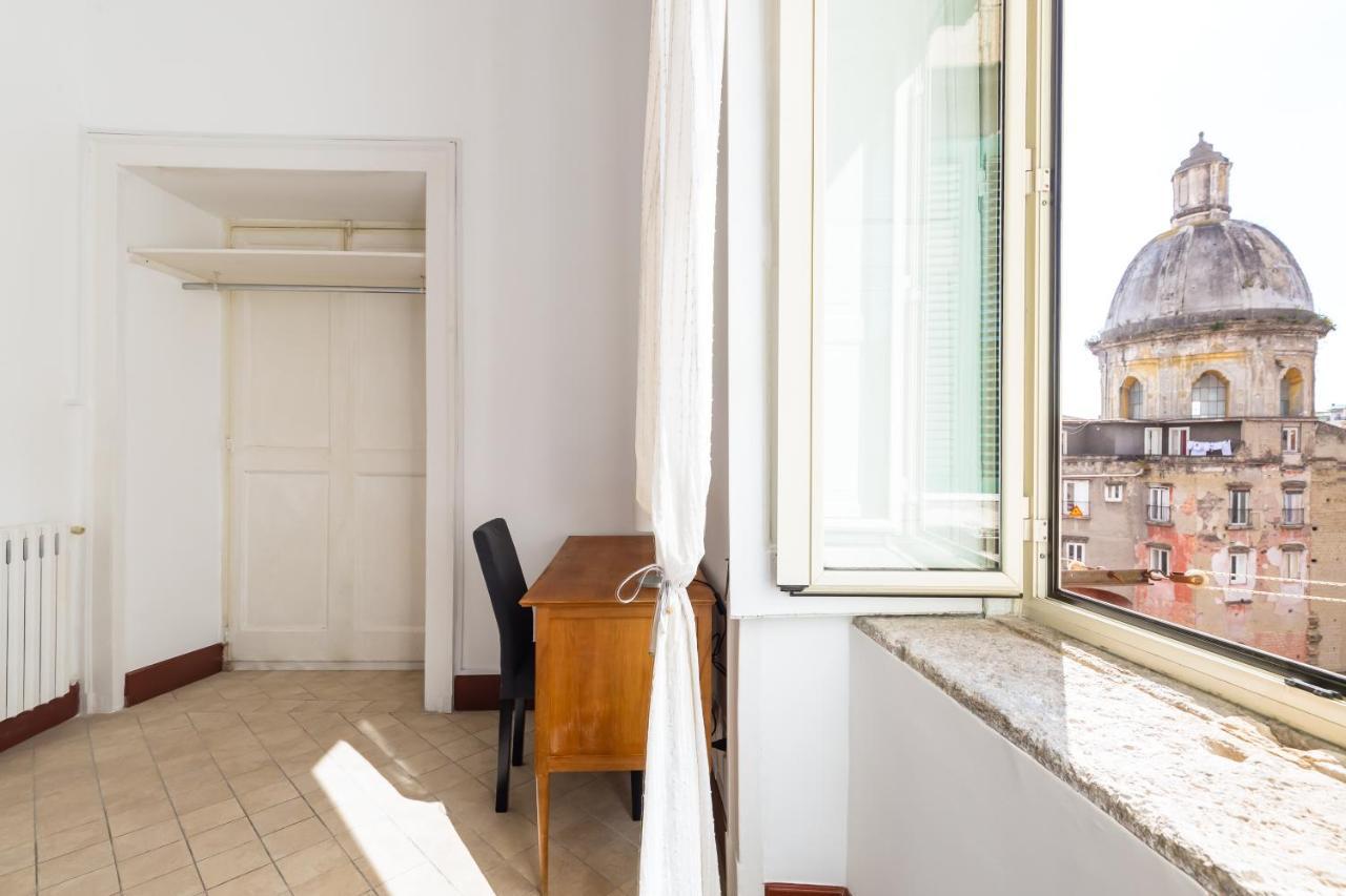 Lopez 20 A Big Family Apartment By Napoliapartments Eksteriør billede
