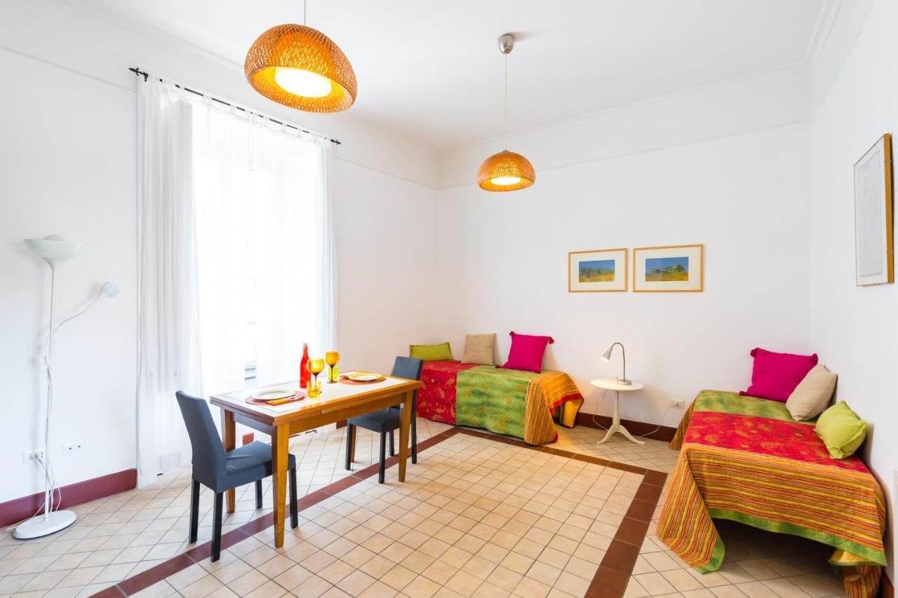Lopez 20 A Big Family Apartment By Napoliapartments Eksteriør billede