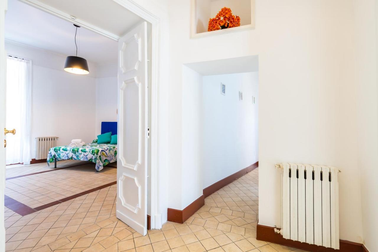 Lopez 20 A Big Family Apartment By Napoliapartments Eksteriør billede