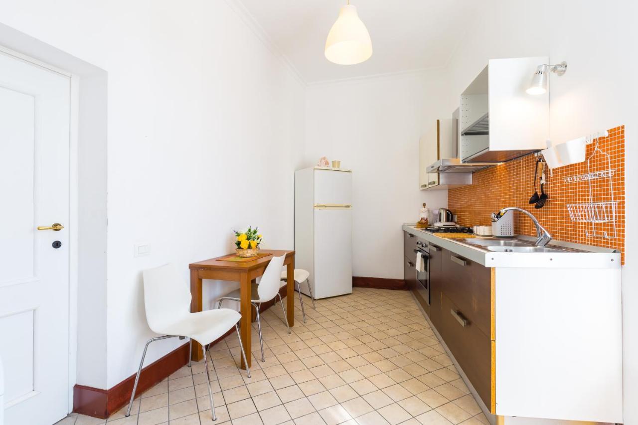 Lopez 20 A Big Family Apartment By Napoliapartments Eksteriør billede